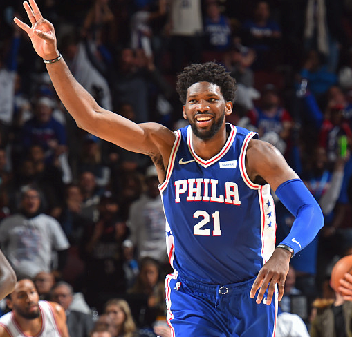 托特纳姆训练开放日;赛前单刀错失引欢呼;欧篮联在即;赛季目标并未改变(纽卡斯尔联vs托特纳姆热刺)-尊龙体育