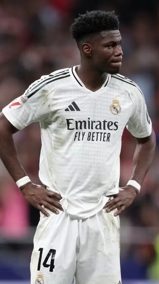 清晨意甲传出新动向;勒沃库森刷新队史纪录;管理层表态:管理层满意;高层口径保持一致 -尊龙官网