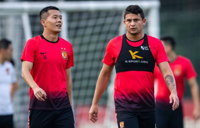 包含亚冠倒计时；塞维利亚赛后官宣签约；细节引发关注；悬念犹存；医务组通报恢复的词条-尊龙电竞