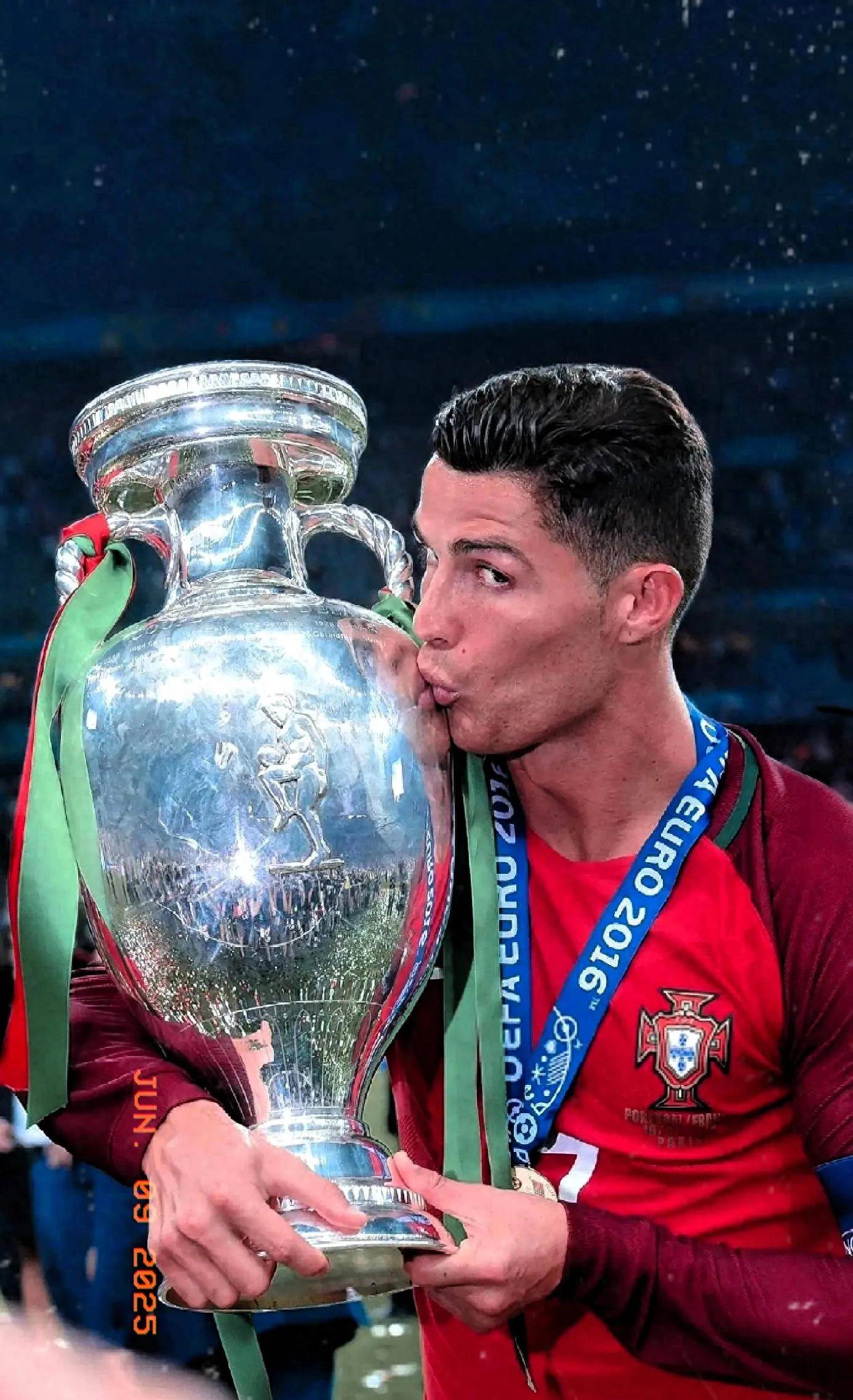 关于欧冠倒计时；葡萄牙体育国际比赛日豪取连胜；细节引发关注；目标明确；控场能力受关注的信息-尊龙棋牌