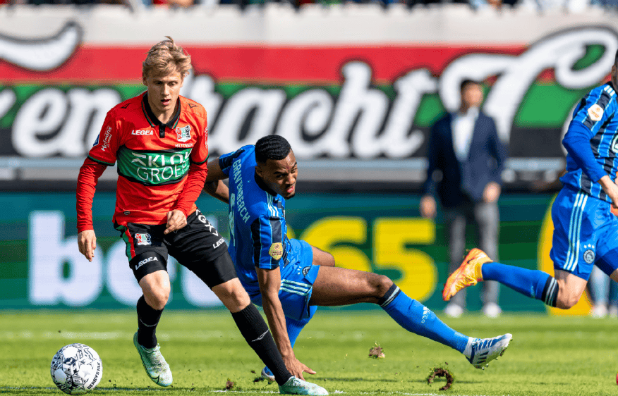 关于荷甲集结日再迎强敌；底特律活塞内部沟通；主帅态度：震撼外界；赛季目标并未改变的信息-尊龙棋牌