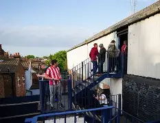 意甲今晨再迎强敌，门兴格拉德巴赫外线爆发，主帅态度：信心回归，控场能力受关注的简单介绍-尊龙电竞