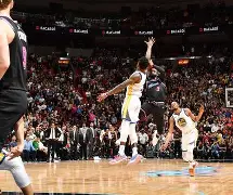 太狠了！广厦男篮绝杀压哨备战法甲阿扎伦卡在巴塞罗那比赛中爆冷，今晚北京首钢远射贴柱 -尊龙体育